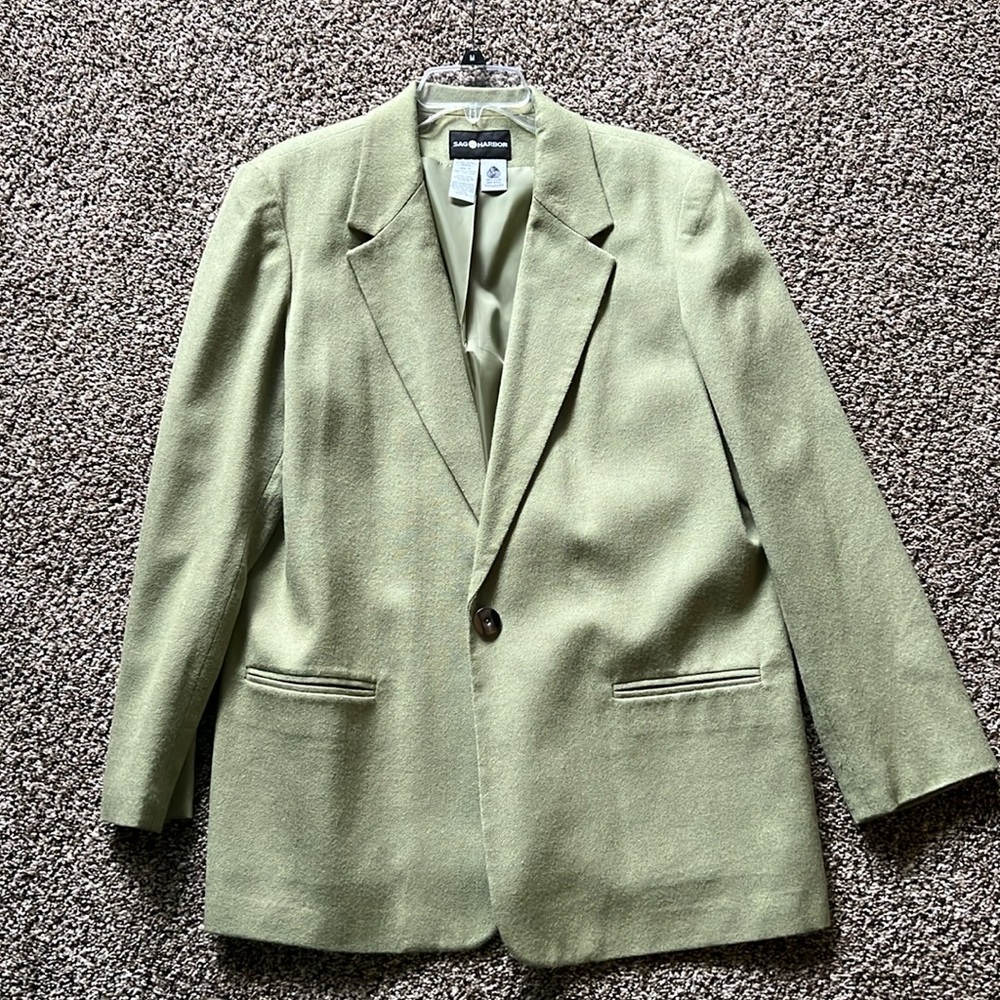 Women’s Sag Harbor wool blazer